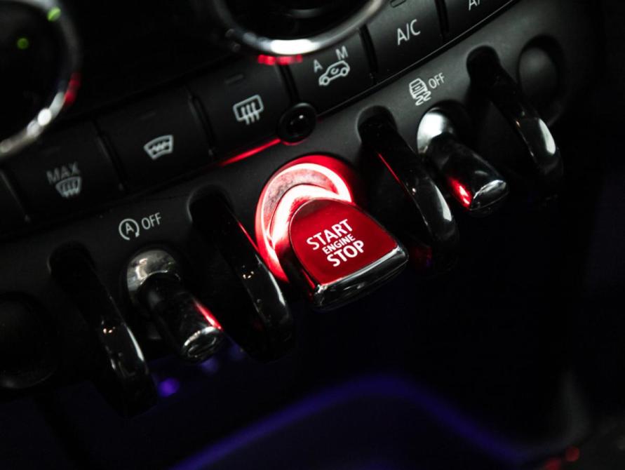 Mini Hatch III (F55/F56) Санкт-Петербург  - изображение 17