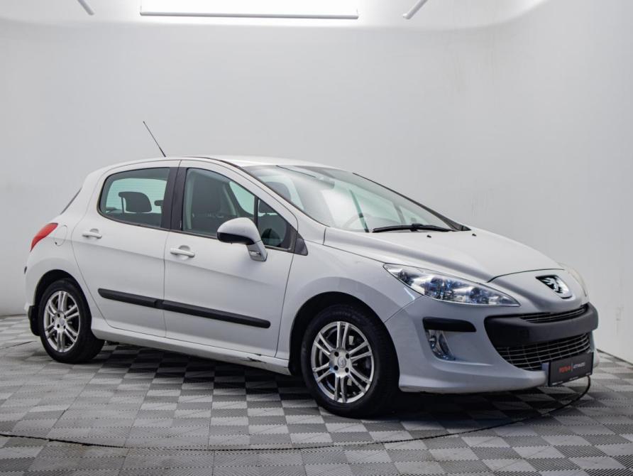Peugeot 308 I Москва  - изображение 7