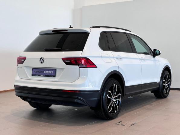 Volkswagen Tiguan II с пробегом 2020 года, цена 2 800 000 рублей, 44932 км, внедорожник, Автокод Объявления