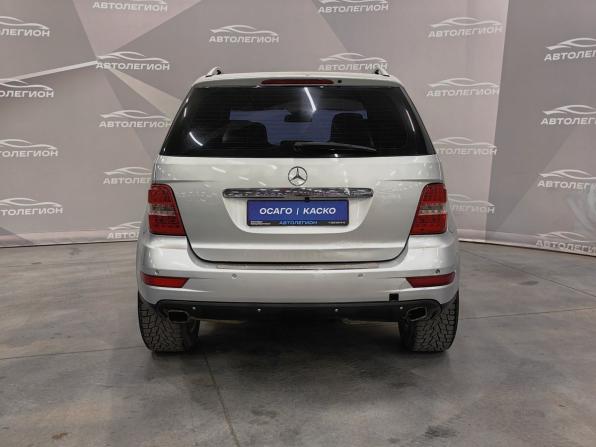 Mercedes-Benz M-Класс II (W164) Рестайлинг с пробегом 2009 года, цена 1 850 000 рублей, 305948 км, внедорожник, Автокод Объявления
