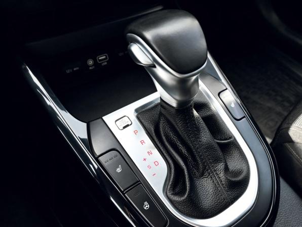 Kia Cerato IV Рестайлинг с пробегом 2021 года, цена 2 099 000 рублей, 84471 км, седан, Автокод Объявления