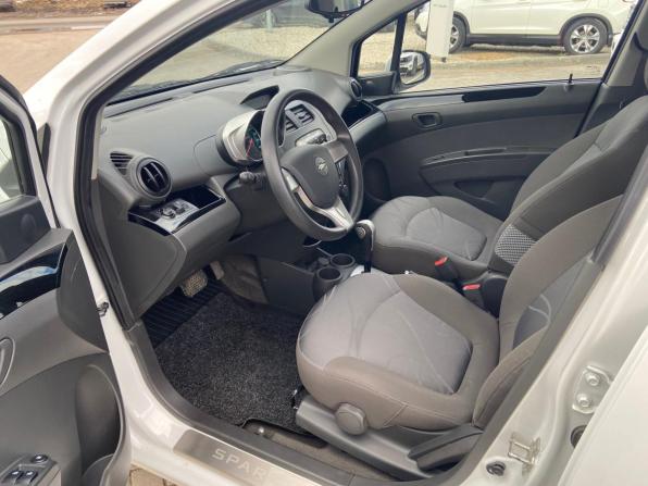 Chevrolet Spark III (M300) Рестайлинг с пробегом 2021 года, цена 1 300 000 рублей, 24196 км, хэтчбек, Автокод Объявления
