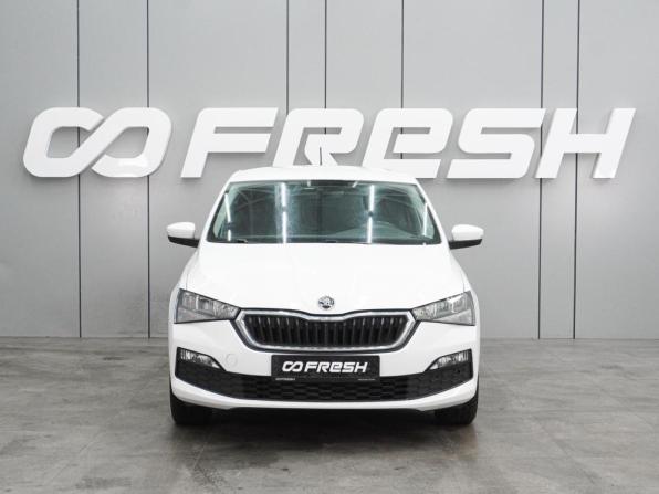Skoda Rapid II с пробегом 2022 года, цена 1 633 000 рублей, 89789 км, лифтбек, Автокод Объявления