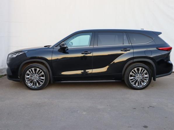 Toyota Highlander IV (XU70) с пробегом 2024 года, цена 4 999 000 рублей, 49754 км, внедорожник, Автокод Объявления