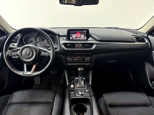 Mazda 6 III (GJ) Рестайлинг с пробегом 2017 года, цена 1 899 000 рублей, 125300 км, седан, Автокод Объявления