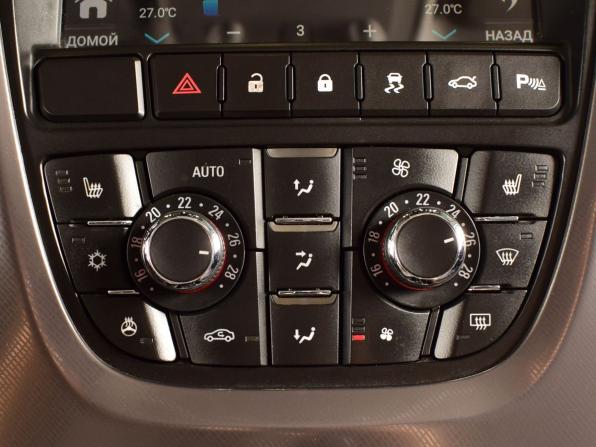 Opel Astra J с пробегом 2011 года, цена 669 995 рублей, 220535 км, хэтчбек, Автокод Объявления