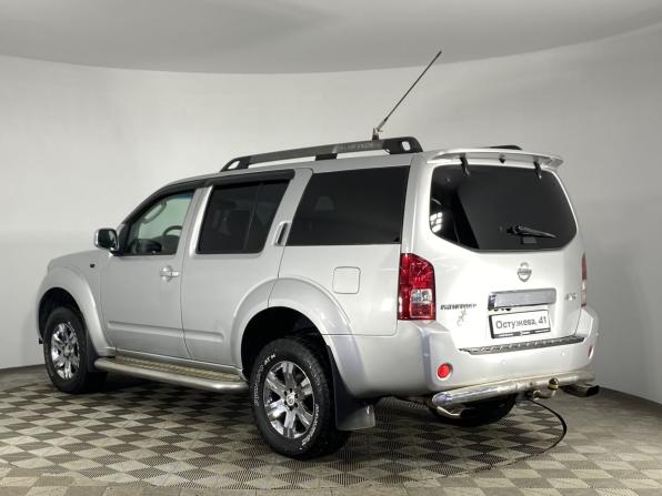 Nissan Pathfinder III с пробегом 2005 года, цена 980 000 рублей, 412385 км, внедорожник, Автокод Объявления