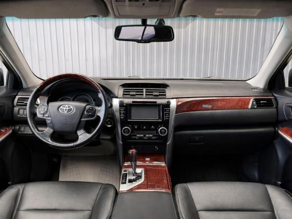 Toyota Camry VII (XV50) с пробегом 2011 года, цена 1 577 000 рублей, 180000 км, седан, Автокод Объявления