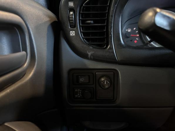 Nissan Almera II (N16) Рестайлинг с пробегом 2005 года, цена 227 000 рублей, 222935 км, седан, Автокод Объявления