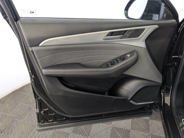 Haval F7 I Рестайлинг с пробегом 2022 года, цена 2 200 000 рублей, 49060 км, внедорожник, Автокод Объявления