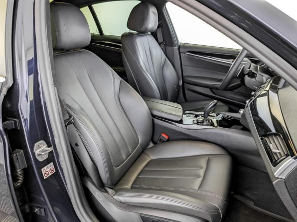 BMW 5 серии VII (G30/G31/G38) с пробегом 2019 года, цена 3 050 000 рублей, 170029 км, седан, Автокод Объявления