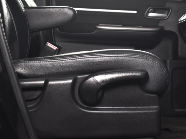 Honda Stepwgn V Рестайлинг с пробегом 2019 года, цена 2 314 995 рублей, 50293 км, минивэн, Автокод Объявления