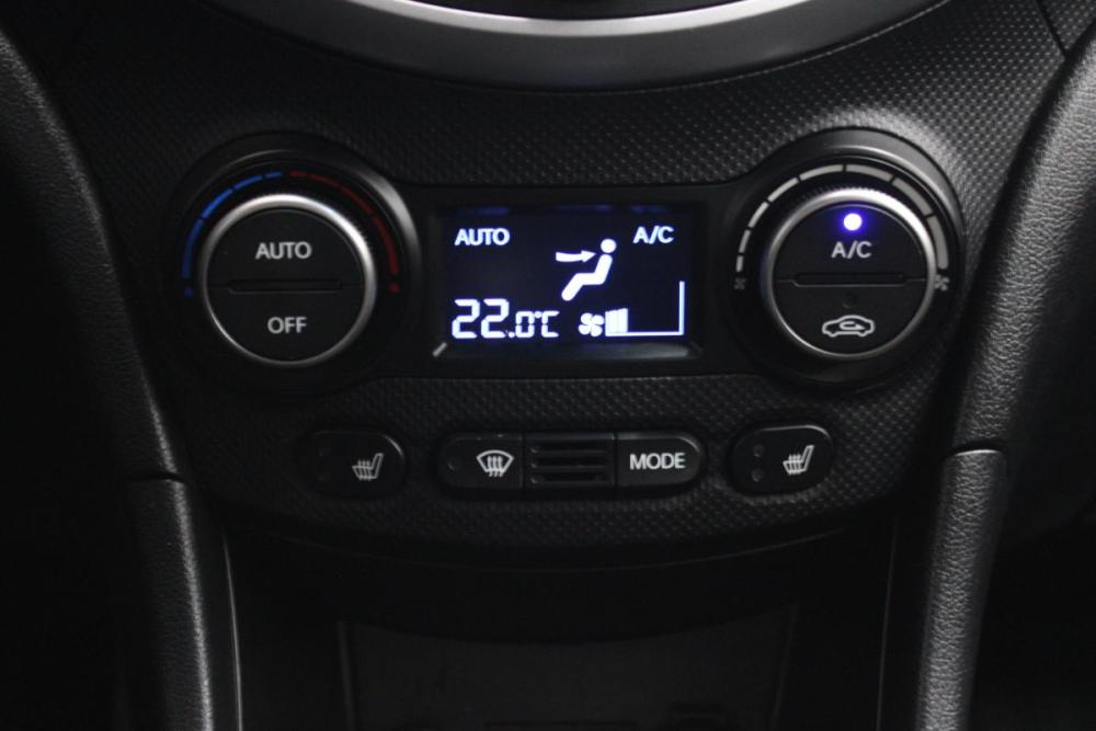 Hyundai Solaris I Рестайлинг Томск  - изображение 11
