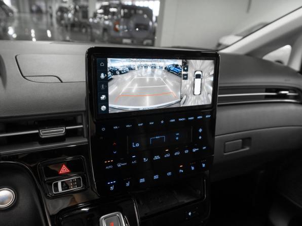 Hyundai Staria I с пробегом 2021 года, цена 5 380 000 рублей, 49261 км, минивэн, Автокод Объявления
