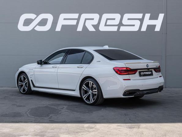 BMW 7 серии VI (G11/G12) с пробегом 2017 года, цена 3 180 000 рублей, 120784 км, седан, Автокод Объявления