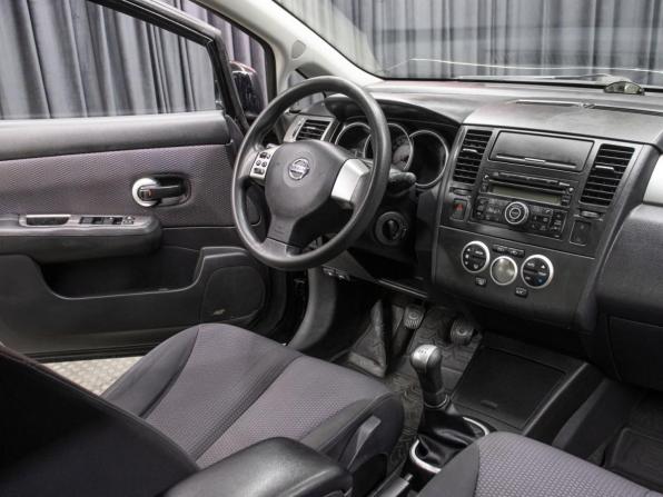 Nissan Tiida I Рестайлинг с пробегом 2010 года, цена 579 000 рублей, 229244 км, седан, Автокод Объявления