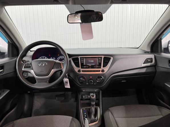 Hyundai Solaris II с пробегом 2019 года, цена 1 497 000 рублей, 124681 км, седан, Автокод Объявления