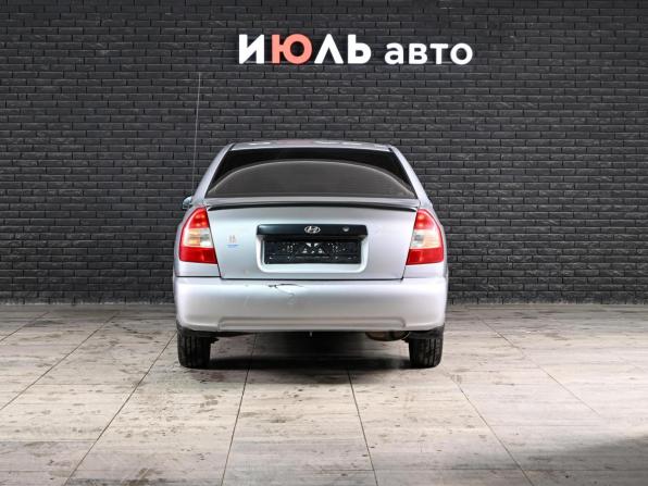 Hyundai Accent II Рестайлинг с пробегом 2004 года, цена 230 000 рублей, 243875 км, седан, Автокод Объявления