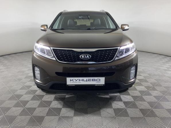 Kia Sorento II Рестайлинг с пробегом 2018 года, цена 2 100 000 рублей, 135829 км, внедорожник, Автокод Объявления