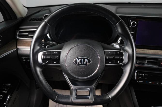Kia K5 III с пробегом 2020 года, цена 3 099 000 рублей, 72300 км, седан, Автокод Объявления