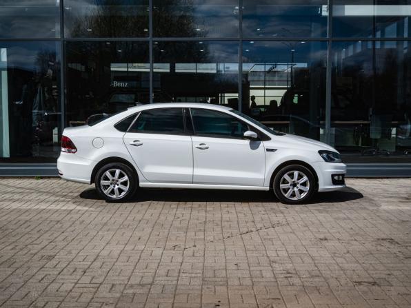 Volkswagen Polo V Рестайлинг с пробегом 2018 года, цена 1 320 000 рублей, 157321 км, седан, Автокод Объявления