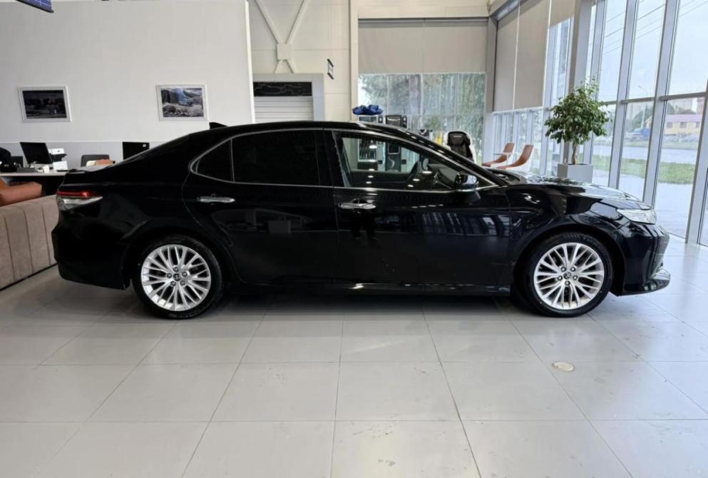Toyota Camry VII (XV50) Рестайлинг 2 Ставрополь  - изображение 4