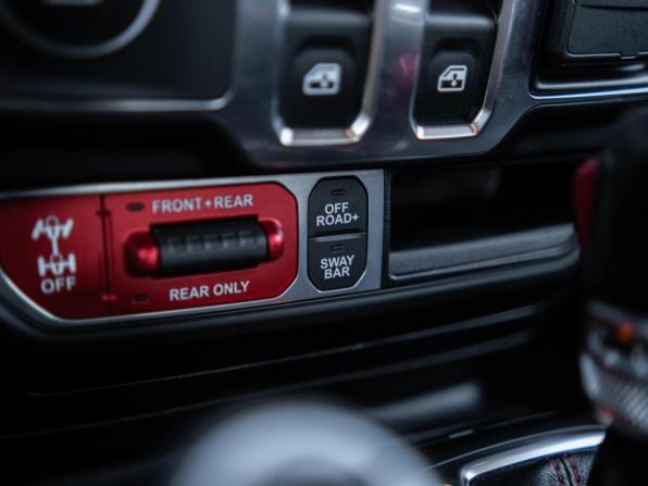 Jeep Wrangler IV (JL) с пробегом 2020 года, цена 5 099 000 рублей, 50956 км, внедорожник, Автокод Объявления
