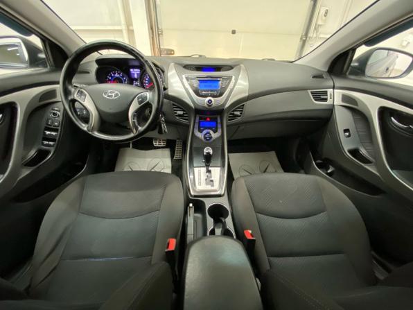 Hyundai Elantra V (MD) Рестайлинг с пробегом 2013 года, цена 1 050 000 рублей, 158893 км, седан, Автокод Объявления
