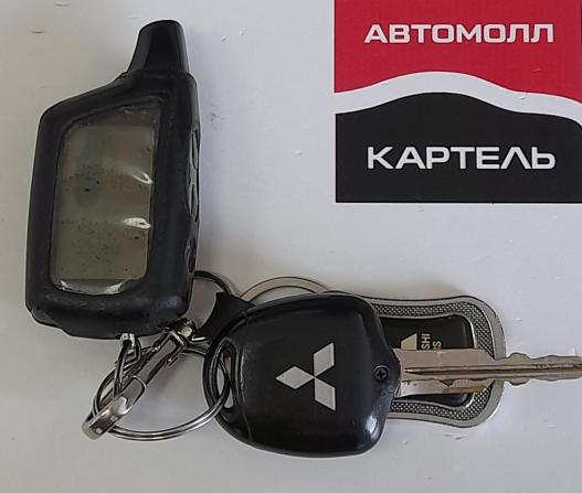 Mitsubishi Outlander III Рестайлинг 2 с пробегом 2016 года, цена 1 799 000 рублей, 170000 км, внедорожник, Автокод Объявления