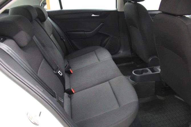 Volkswagen Polo VI с пробегом 2021 года, цена 1 558 000 рублей, 74141 км, лифтбек, Автокод Объявления