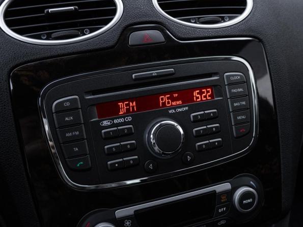 Ford Focus II с пробегом 2007 года, цена 910 000 рублей, 135718 км, хэтчбек, Автокод Объявления