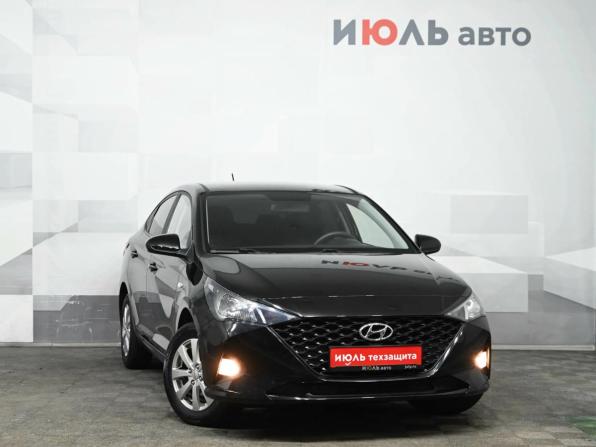 Solaris HS с пробегом 2024 года, цена 2 150 000 рублей, 12700 км, седан, Автокод Объявления