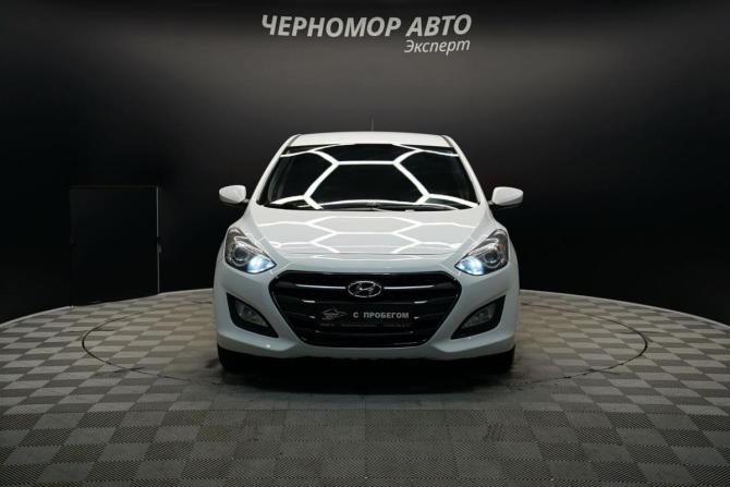 Hyundai i30 II Рестайлинг с пробегом 2015 года, цена 1 395 000 рублей, 125200 км, хэтчбек, Автокод Объявления