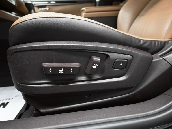 Lexus ES VI Рестайлинг с пробегом 2017 года, цена 2 355 000 рублей, 193370 км, седан, Автокод Объявления