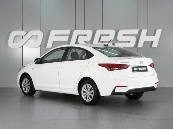 Hyundai Solaris II с пробегом 2018 года, цена 1 169 000 рублей, 212568 км, седан, Автокод Объявления