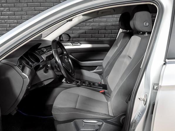 Volkswagen Passat B8 с пробегом 2017 года, цена 1 745 000 рублей, 198761 км, седан, Автокод Объявления
