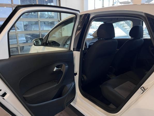 Volkswagen Polo V с пробегом 2012 года, цена 410 000 рублей, 184277 км, седан, Автокод Объявления