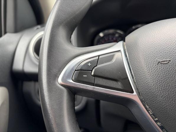 Renault Sandero II Рестайлинг с пробегом 2021 года, цена 1 395 000 рублей, 50146 км, хэтчбек, Автокод Объявления