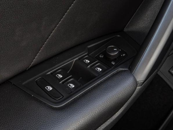 Volkswagen Tiguan II Рестайлинг с пробегом 2021 года, цена 3 140 000 рублей, 53626 км, внедорожник, Автокод Объявления