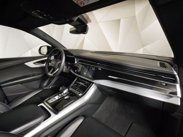 Audi Q8 I (4M) с пробегом 2022 года, цена 7 400 000 рублей, 116837 км, внедорожник, Автокод Объявления