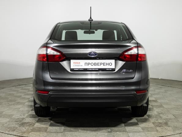Ford Fiesta Mk6 Рестайлинг с пробегом 2017 года, цена 879 700 рублей, 93770 км, седан, Автокод Объявления