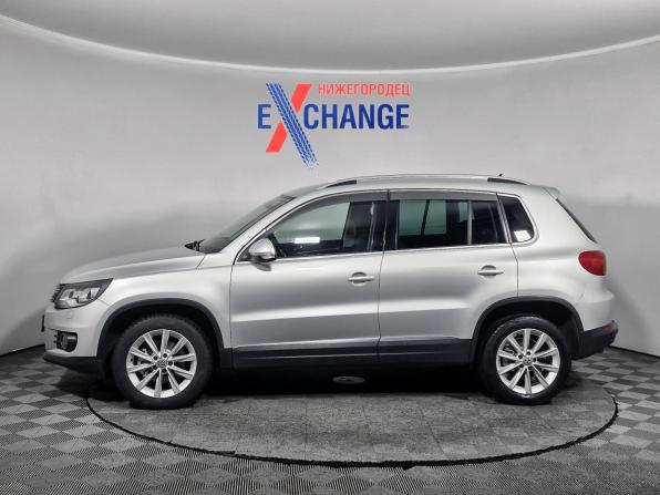 Volkswagen Tiguan I Рестайлинг с пробегом 2011 года, цена 979 000 рублей, 222897 км, внедорожник, Автокод Объявления