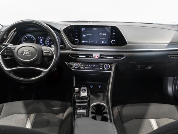 Hyundai Sonata VIII (DN8) с пробегом 2021 года, цена 2 279 000 рублей, 51000 км, седан, Автокод Объявления