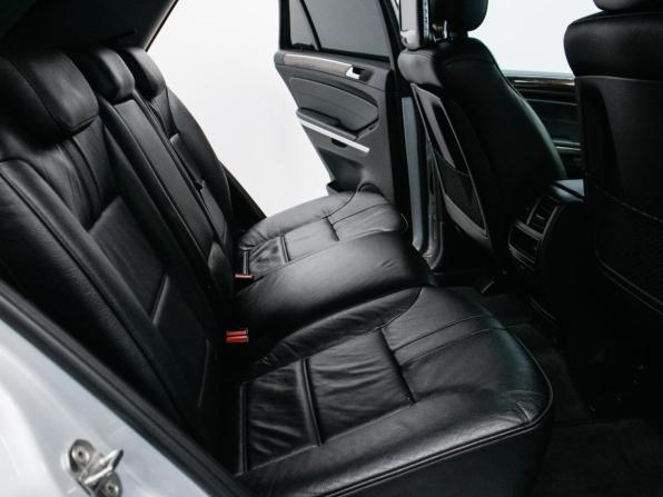 Mercedes-Benz M-Класс II (W164) Рестайлинг с пробегом 2010 года, цена 1 560 000 рублей, 168287 км, внедорожник, Автокод Объявления