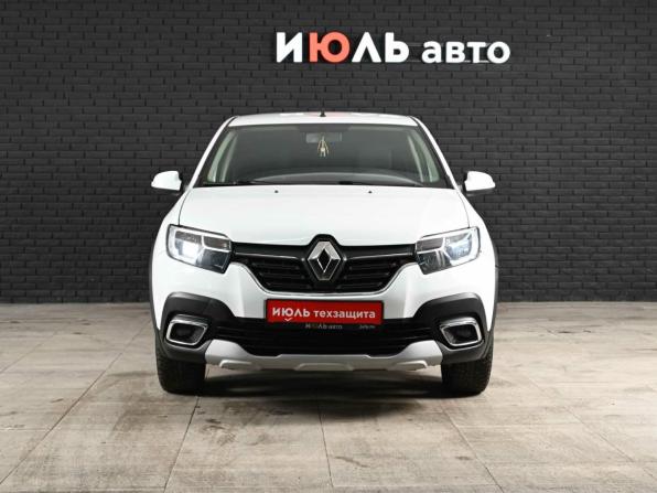 Renault Logan II Рестайлинг с пробегом 2021 года, цена 950 000 рублей, 68898 км, седан, Автокод Объявления