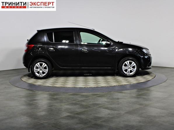 Renault Sandero II с пробегом 2016 года, цена 977 000 рублей, 82738 км, хэтчбек, Автокод Объявления