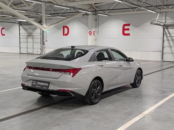 Hyundai Elantra VII (CN7) с пробегом 2021 года, цена 2 050 000 рублей, 52451 км, седан, Автокод Объявления