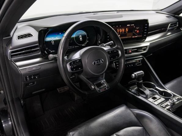 Kia K5 III с пробегом 2021 года, цена 3 180 000 рублей, 65702 км, седан, Автокод Объявления