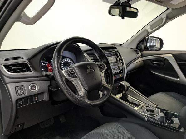 Mitsubishi Pajero Sport III с пробегом 2018 года, цена 3 335 000 рублей, 66184 км, внедорожник, Автокод Объявления