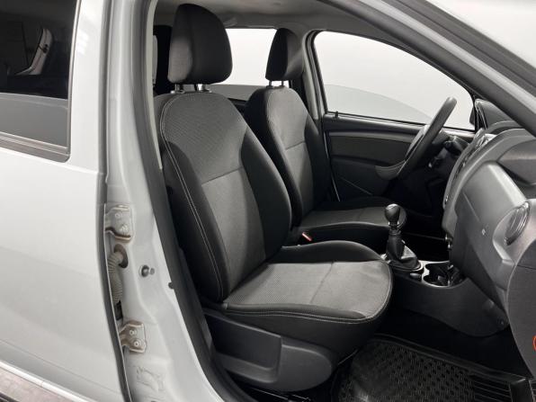 Renault Duster I Рестайлинг с пробегом 2016 года, цена 1 325 000 рублей, 118872 км, внедорожник, Автокод Объявления
